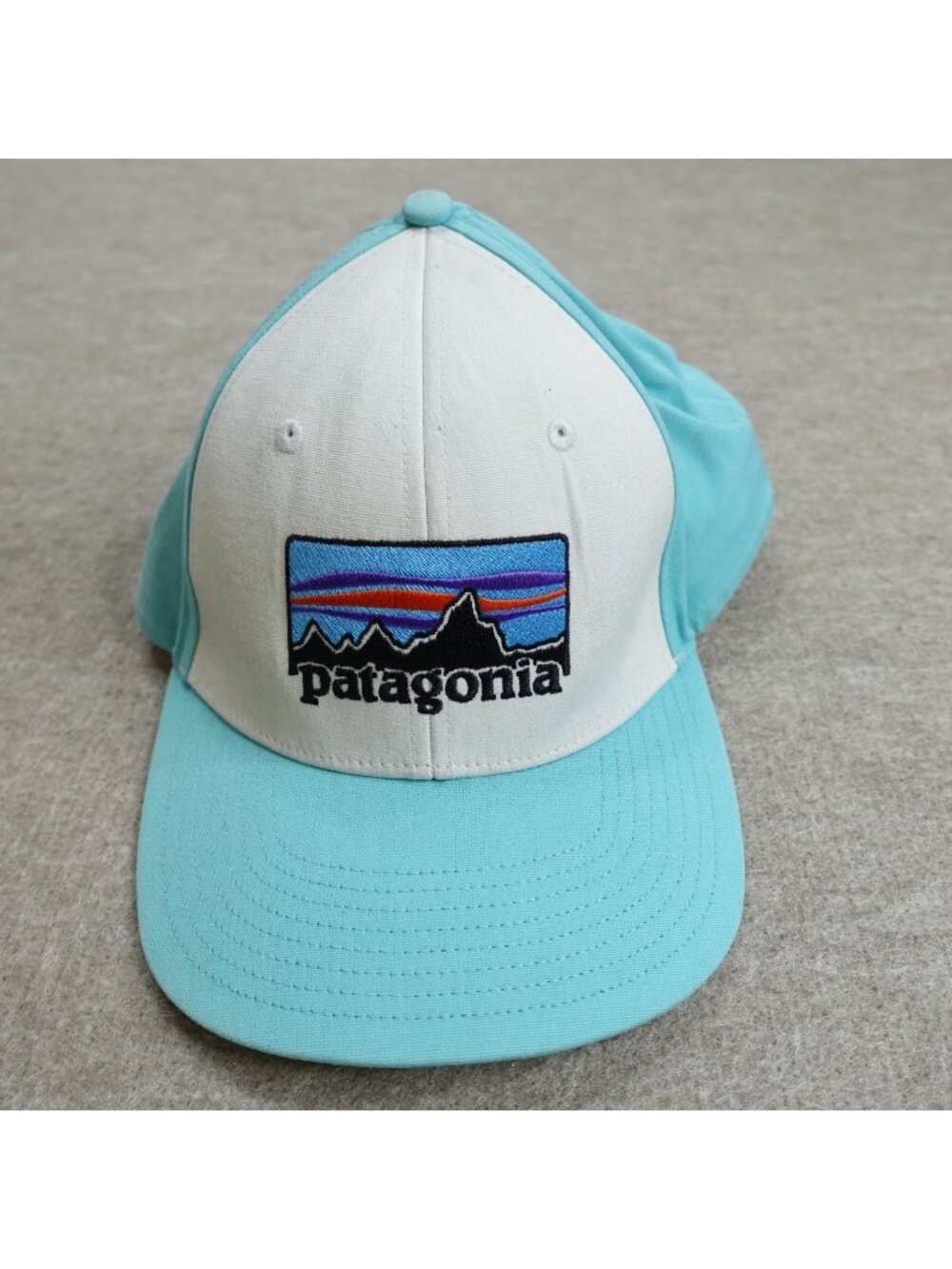 Patagonia Hat Blue White Embroidered Snapback Logo Fitz Roy